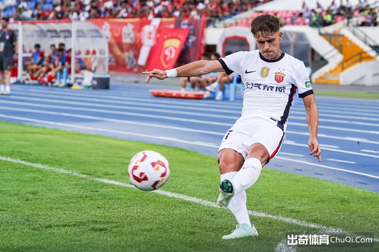 消息称米兰,将挑战,阵型迎战那,香港赛马,香港马会,赛马赛事,马术资讯